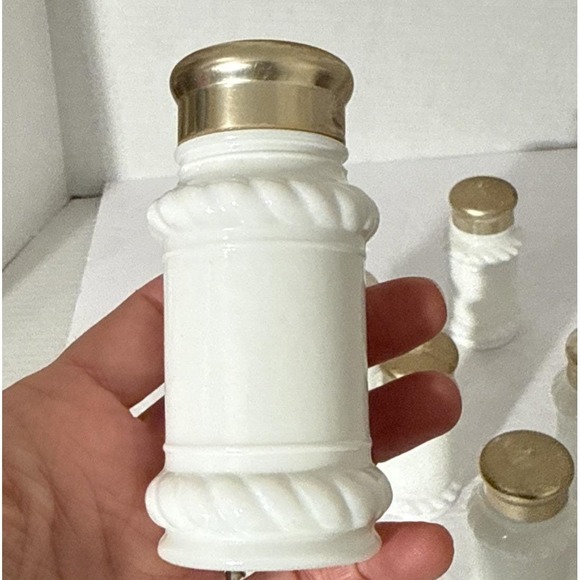 Lot‎ of 11 Milk Glass Spice Jars Twisted Rope Border Design-Apothecary-Vtg-Japan